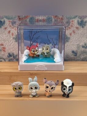Disney Doorables BAMBI MOVIE MOMENTS & FLOCKED LOT OF 4